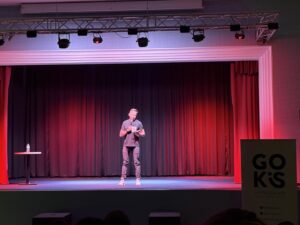Read more about the article ALE TO BYŁ WIECZÓR! STAND-UP MICHAŁA PAŁUBSKIEGO!